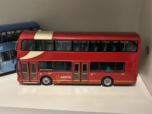 corgi arriva gemini 1 model buses 1:76 unboxed — image 2