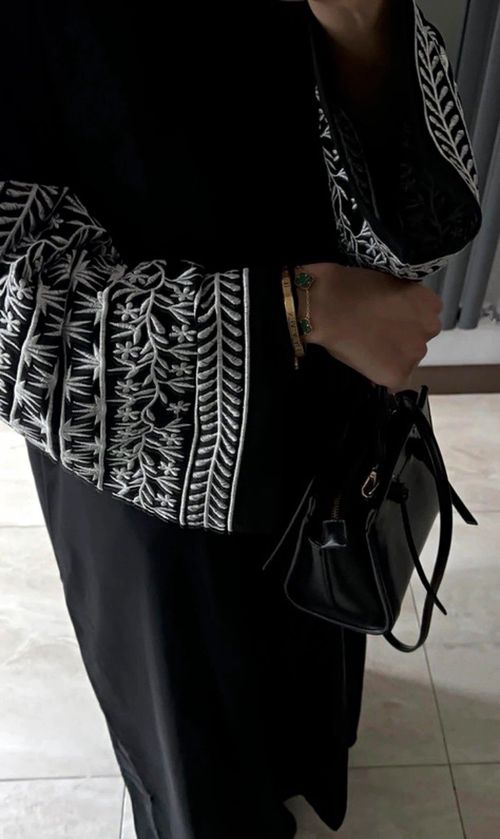 Women’s Black Abaya with White Embroidered Sleeves — image 1