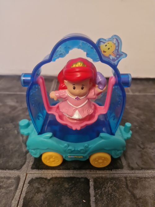 Fisher Price Little People Disney Princess Float Parade Train X 8 Carriages  — image 12