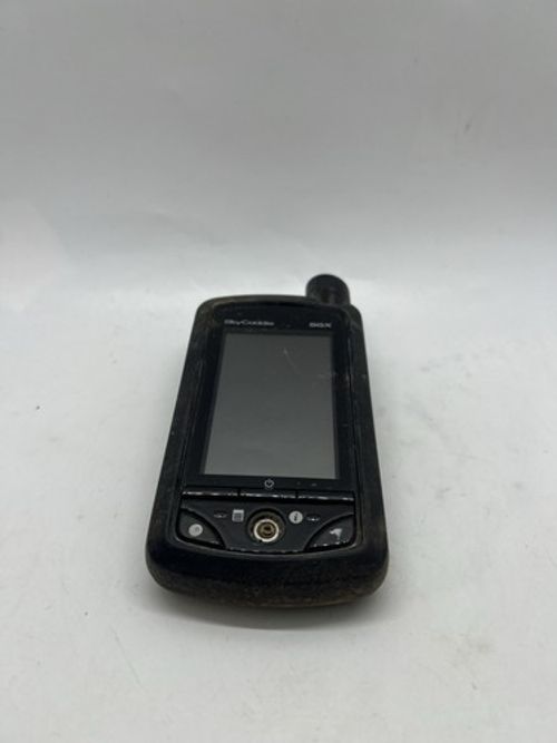 SkyGolf SkyCaddie SGX Rangefinder Portable Golf GPS Unit Only