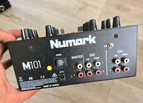 Numark M101 2 Channel Vintage Mixer - unit only  — image 3