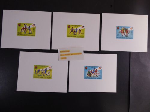 Football I, top collection unc. Series (22) & Special Blocks (101), **/MNH — image 7