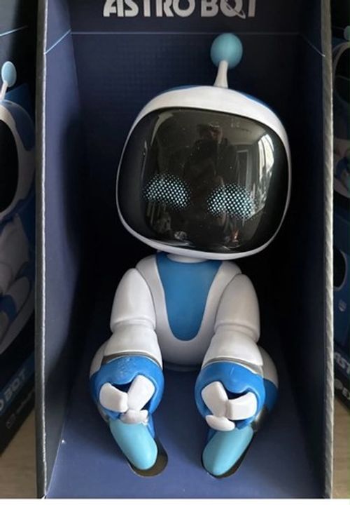 Cable Guys Astro Bot Controller & Phone Holder Gaming Accessories Brand New