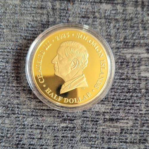 2023 Cook Islands Half Dollar Winnie the Pooh Tigger Colourised Coin — image 2
