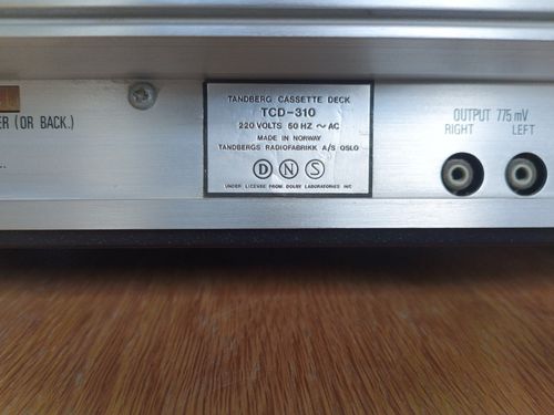 Tandberg TCD 310 Vintage Stereo Cassette Deck – Powers On – Spares or Repair — image 6