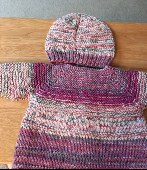 Hand Knitted Multicolour Wool Baby Cardigan & Hat Set 0-3 Months — image 3