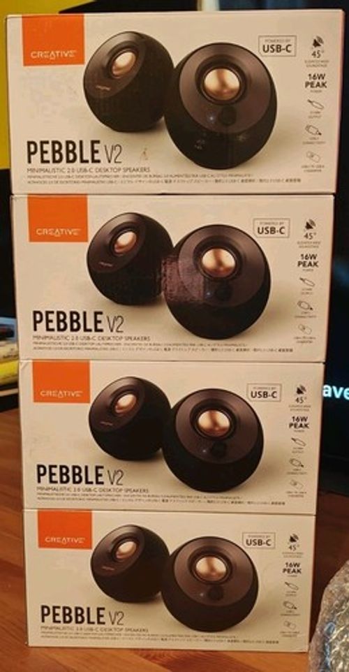 Creative Pebble V2 Minimalistic 2.0 USB-C Powered Desktop Speakers 3.5 in Black