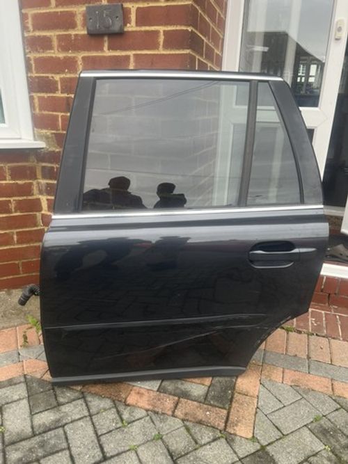 REAR DOOR LH VOLVO XC90 MK1 FL 2002 TO 2014 DARK GREY 5 DOOR ESTATE N/S/R