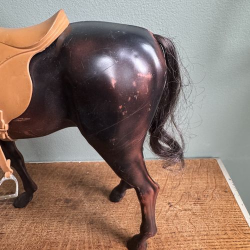 Vintage 1970s Pedigree Sindy Dark Brown Chestnut Horse with Saddle & Bridle  — image 6