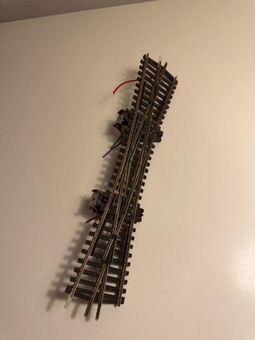 PECO Streamline OO Gauge Double Slip Crossing with 2 Point Motors Working