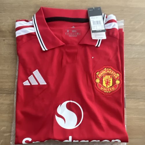 adidas Manchester United Home Shirt Red Size M Adult Short Sleeve Shirt Only — image 2