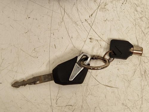 KAWASAKI ZR 1000 2015 LOCK SET — image 13