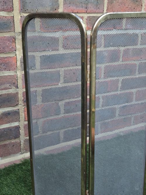 Vintage Brass Folding Fire Guard Screen 4 Panel Mesh Fireplace Spark Guard — image 6
