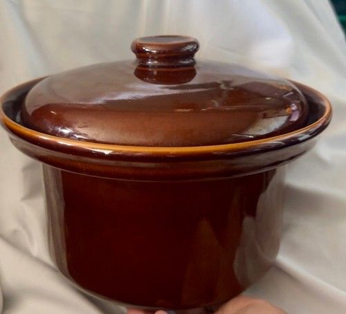 Vintage Large Brown Stoneware Casserole Dish 28cm Jumbo Dutch Oven Stew Pot