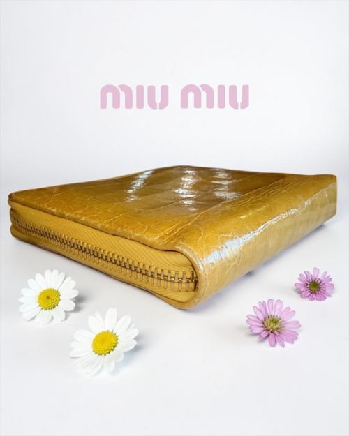 Vintage Miu Miu Yellow Croc Agenda Cover w/ Box & Tissue — image 4