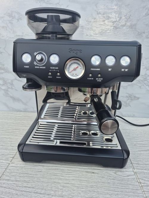 Sage BES875 Espresso Machine, Built-In Grinder, Steam Wand, Black