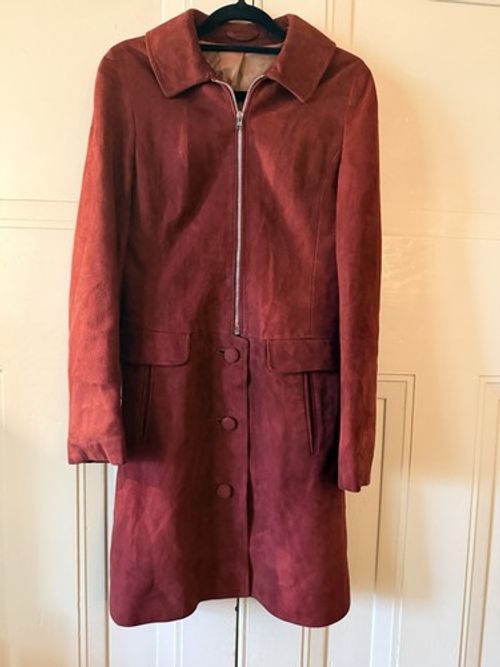 Vintage Burgundy Suede Coat Jacket Longline Retro Zip Button Front Women’s