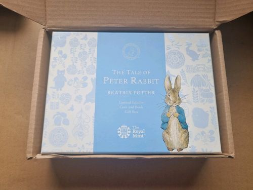 The Tale of Peter Rabbit Limited Edition 50p Silver Proof Coin and Book Gift Box — image 2