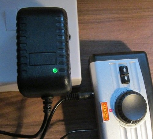 Hornby P9000w Compatible Plugtop Power Supply. Use with R8250 / R7229. PSU ONLY.