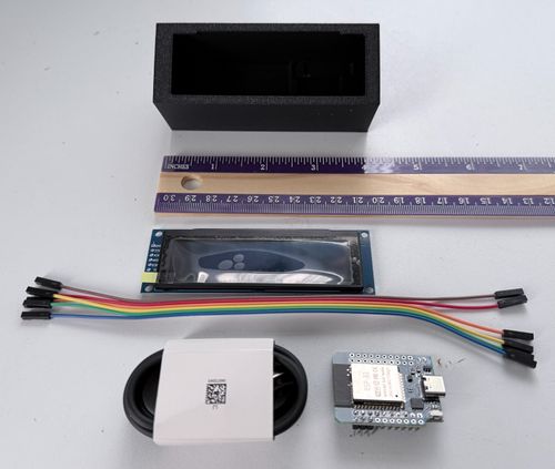 Small Electronic Train Railway Tube Tram Bus Departure Board Yellow components. — image 3