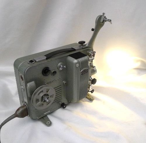 Vintage Movie Making Zeiss Ikon Movilux 8B 8b Projector Tested & Working in Box
