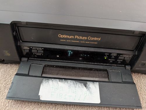 Sony SLV-E250 VHS Video Player and Recorder plus RMT-V148P remote — image 3