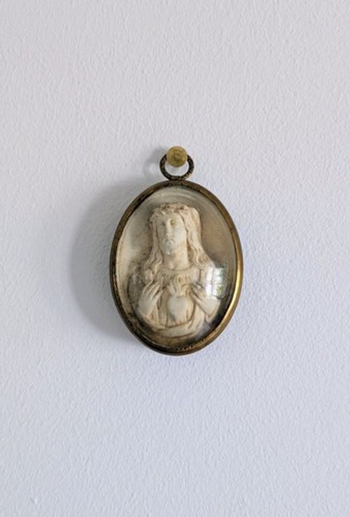 Antique Sacred Heart of Jesus Relief | Domed Glass Brass Frame