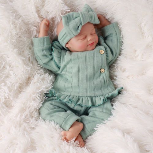 Reborn Baby Doll Girl 17-Inch Sleeping Lifelike Soft Cloth Body with Gift Set — image 4