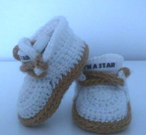 Handmade Crochet Baby First Shoes Booties Sneakers Trainers  — image 2