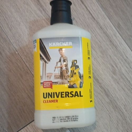 Kärcher Universal Cleaner Concentrate 1L Fresh Citrus Scent for Outdoor Use