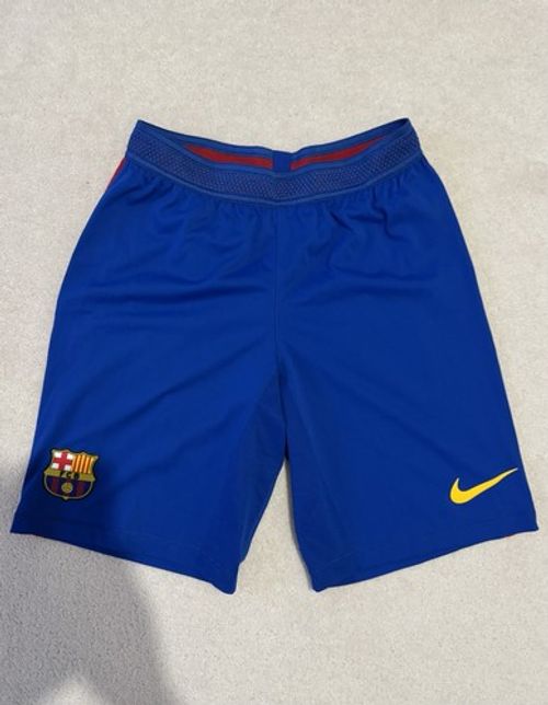 FC Barcelona 2016/17 match player issue Home shorts 776831-480 - small