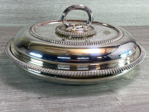 SILVER PLATED LIDDED OVAL LIDDED SERVING DISH / TUREEN antique MH&CO — image 13