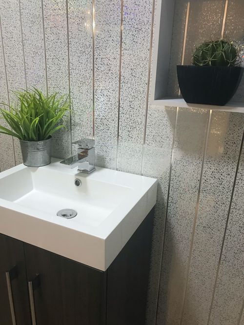 8 Platinum White Sparkle Chrome 8mm Ceiling Panels Wall Cladding PVC Bathroom — image 4