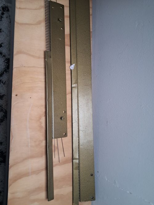 Orion Model 2 Vintahe Knitting Machine Swiss Made Untested — image 12