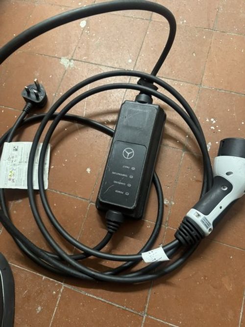 GENUINE MERCEDES CHARGING CABLE PLUG-IN ELECTRIC MODELS HYBRID 3PIN CHARGER HOME