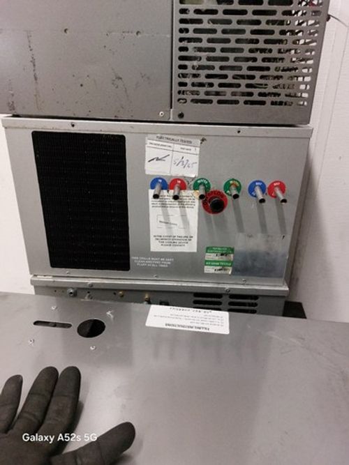 2 Line beer Shelf Cooler Seller Refurbished And Tested .pics can be different 