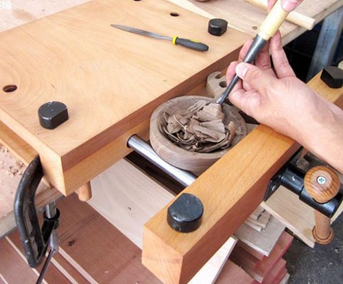 Portable Woodworking Bench Vise Beech Wood Workbench with Adjustable Clamps — image 9