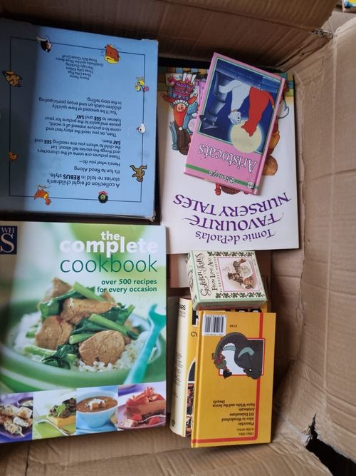 Pallet Of Books FRRE DELIVERY. 24 X Cardboard boxes Wholesale Job lot  400kg+ — image 17