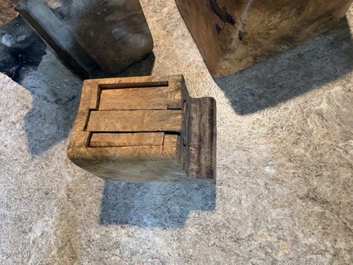 Vintage Buckeye Burl Hand Cut Puzzle/Secret Compartment.  — image 4