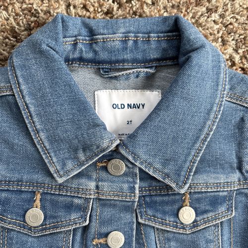 NWT Old Navy Jean Jacket Toddler Size 2T Medium Wash — image 4