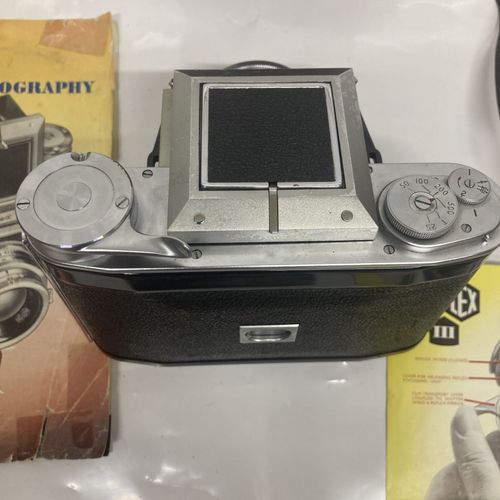 Agiflex 3 Photography Camera Vintage Retro Working Order with Case Untested — image 8