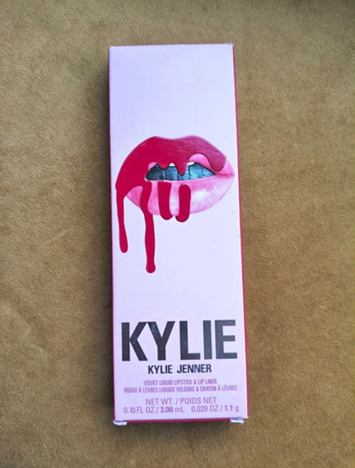 Kylie Velvet Liquid Lip Kit Set Red Velvet 405 Lipstick + Lip Liner 3.00mL