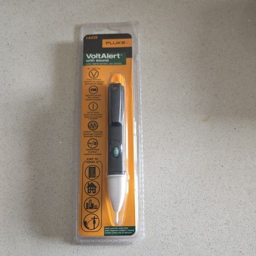 Fluke 1AC-C2 II Volt Alert Non-contact 200~1000V AC Pen Stick Detector
