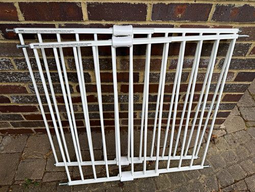 Cuggl White Metal Pressure Mounted Stairway Gate Baby Safety Stair Gate