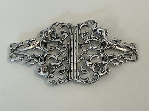 Lovely Vintage Solid Silver Nurse Buckle by S J Rose & Son Birmingham 1974 (51g)
