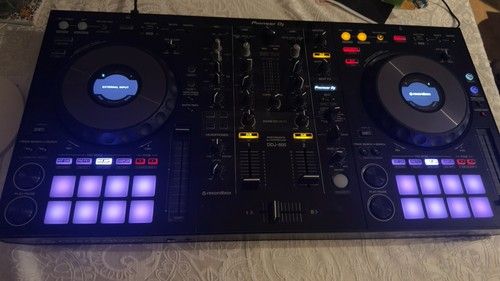 Pioneer DJ DDJ-800 Rekordbox 2-Channel 2-Deck Controller Built-in Mixer Black