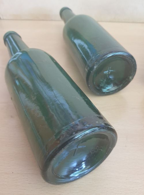 WW2 German Navy (Kriegsmarine) Becks Beer Bottles Salvaged from U-boat U-534 — image 5