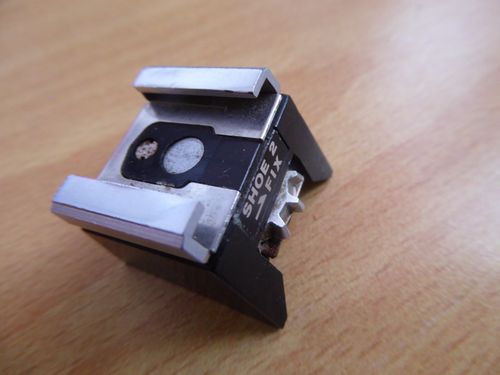 Genuine Olympus Accessory Shoe 2 flash fix mount   great little item om2   raaug — image 2