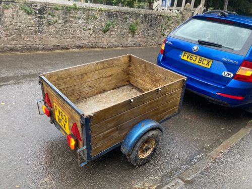 Honeyfield trailer — image 1