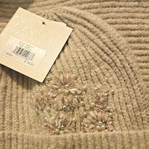Rachel Zoe 2pc Women's Grey Knit Hat & Scarf Set Floral Beaded One Size — image 1
